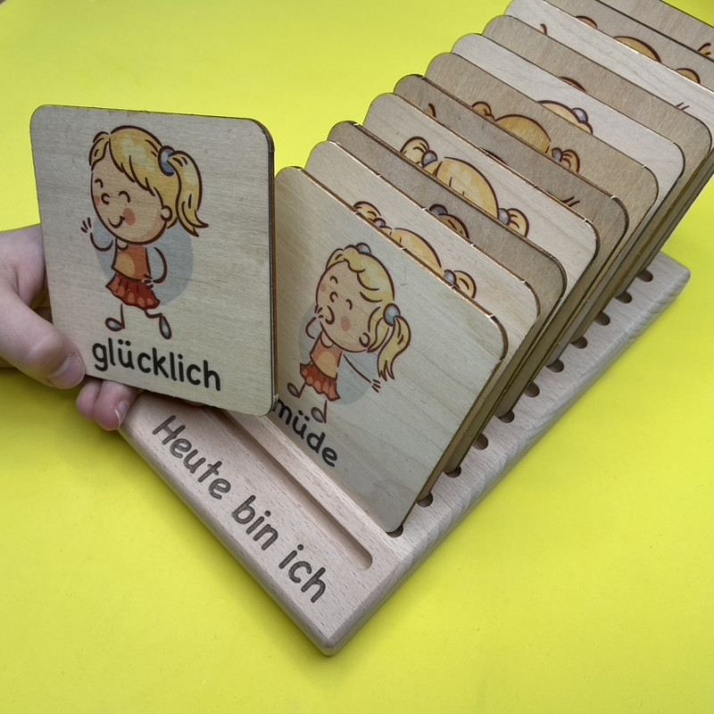Emotion cards set with matching holder (german)